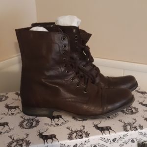 STEVE MADDEN TROOPAH